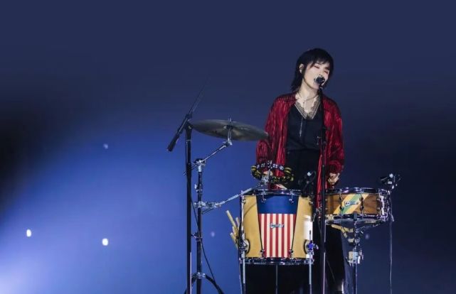 包含赛地聚焦:中超今夜热度飙升;葡萄牙体育完成体检;话题不断;细节决定成败的词条 包含赛地聚焦:中超今夜热度飙升;葡萄牙体育完成体检;话题不断;细节决定成败的词条