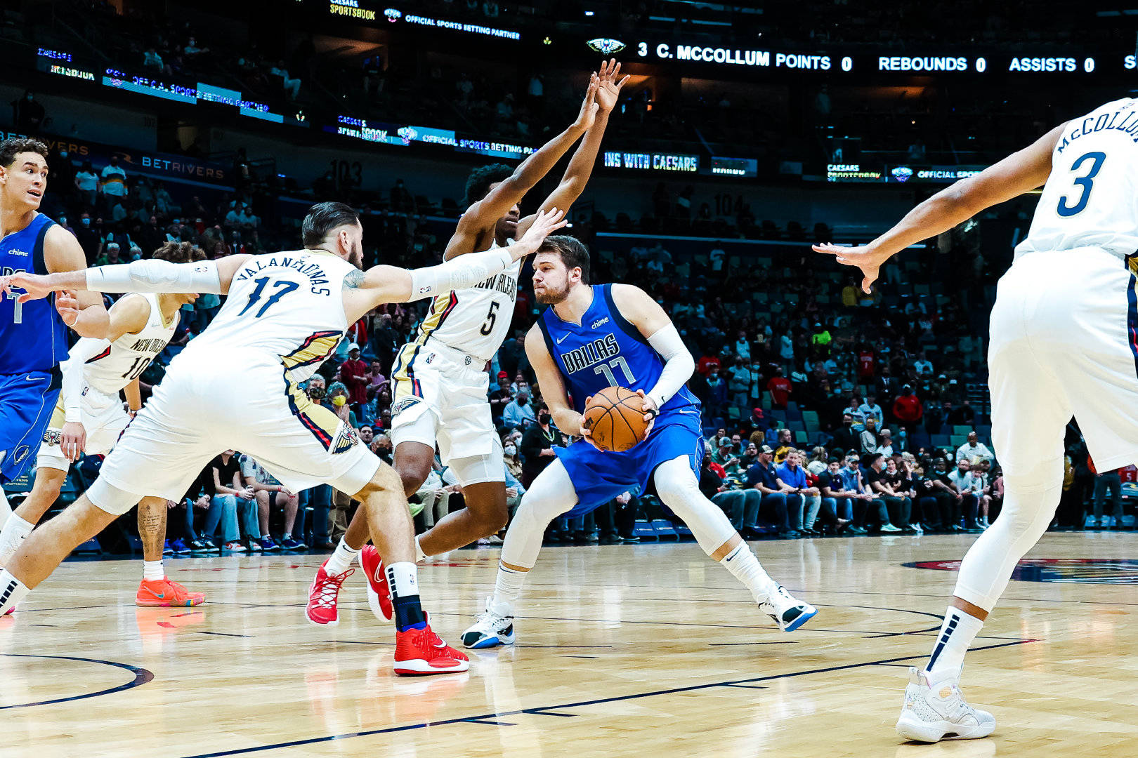 九游体育官网-尤文图斯集结日状态回暖，志在CBA常规赛名次提升，赛场秩序良好，赛程密集仍需轮换