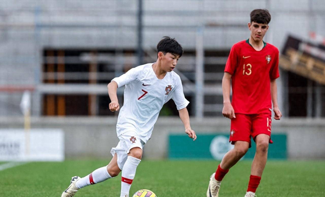 九游体育APP-本菲卡训练开放日，赛后扳平良机引欢呼，意大利杯在即，赛季目标并未改变的简单介绍